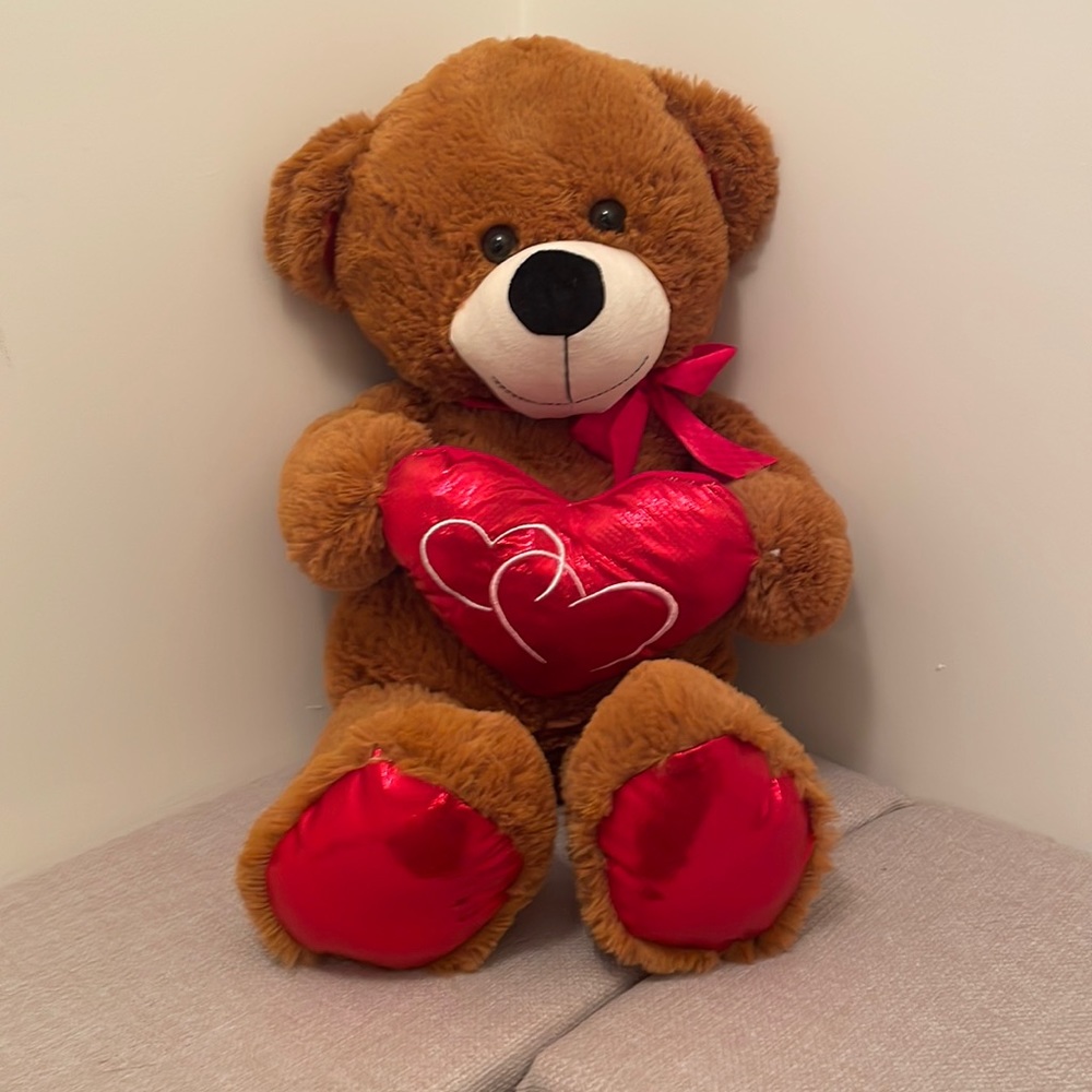 Plush stuffed bear 🐻